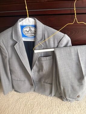 Crew cuts Classic boys sz 10 Light Gray suit